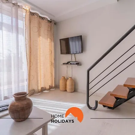 #106 Village Flat By Holidays דירה