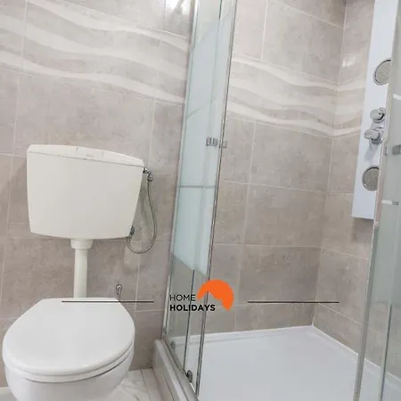 #106 Village Flat By Holidays דירה אלבופיירה
