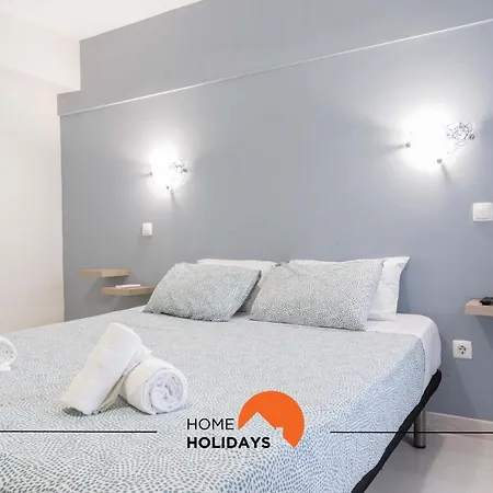#106 Village Flat By Holidays דירה *